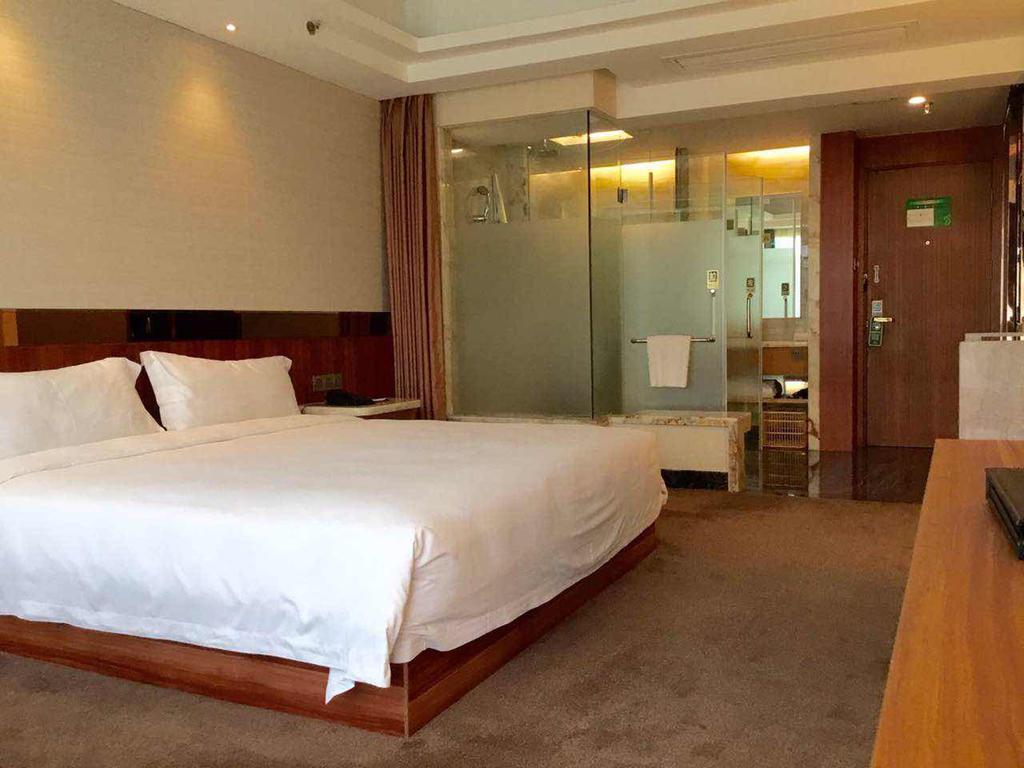 Asian Star Hotel Zhuhai Exteriör bild