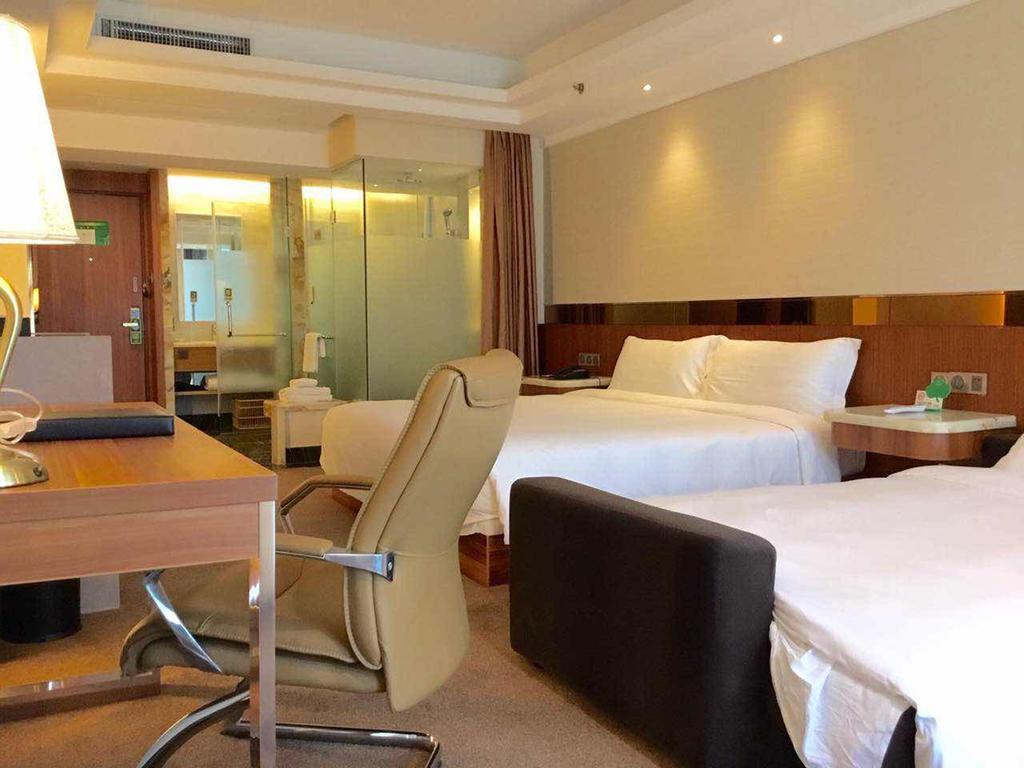 Asian Star Hotel Zhuhai Exteriör bild