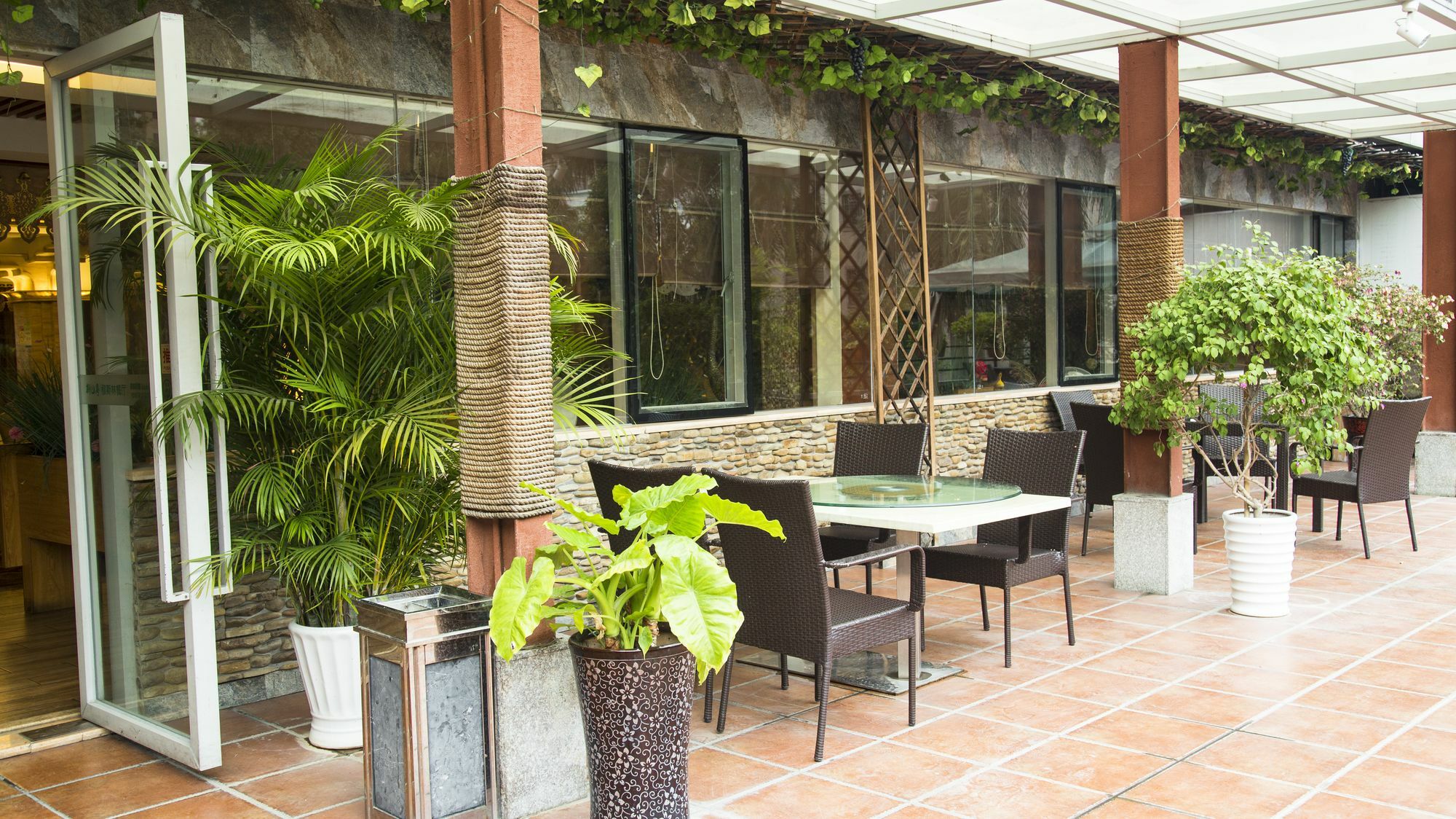 Asian Star Hotel Zhuhai Exteriör bild